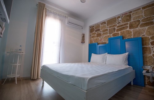 Foca Hotel | Menendi Otel