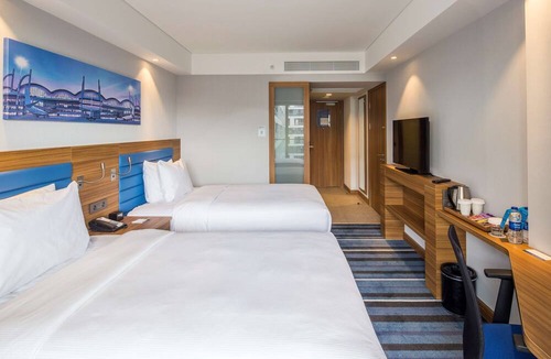 Pendik Hotel | Hampton by Hilton Istanbul Kurtkoy
