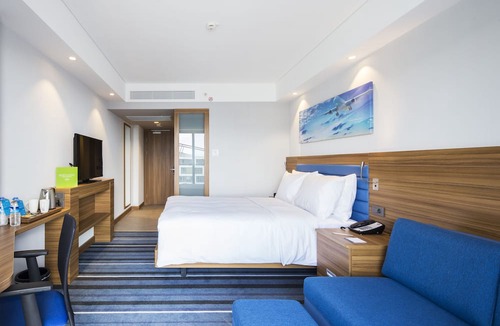 Pendik Hotel | Hampton by Hilton Istanbul Kurtkoy