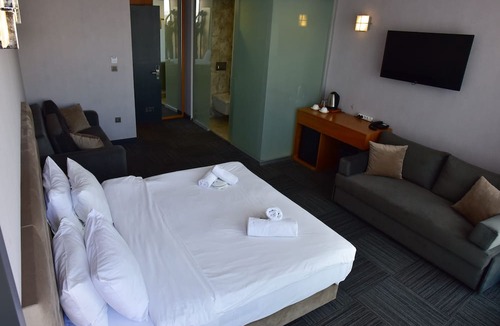 Cihangir Hotel | Hotel V Plus Taksim