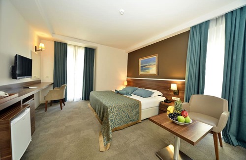 Cumhuriyet Hotel | Hotel Le Maritime