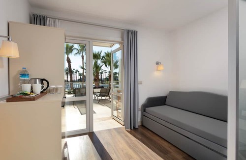 Titreyengol Hotel | Seven Seas Hotel Blue