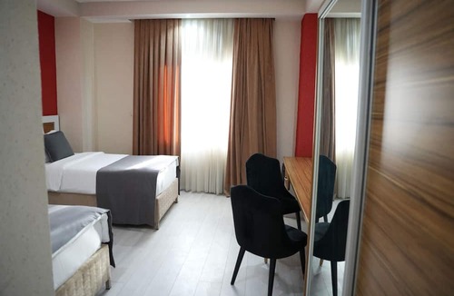 Mezetli Hotel | Mira Blue Hotel