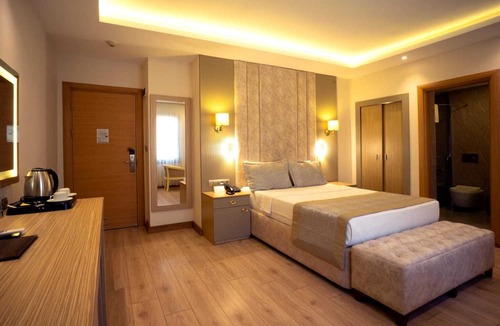 Akdeniz Hotel | Othello Hotel