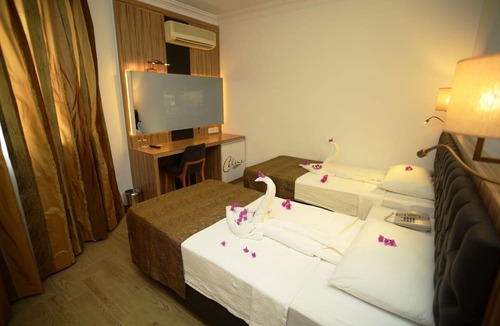 Alanya Hotel | Kleopatra Celine Hotel