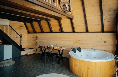 Findikli Ski Chalet | BungaLife