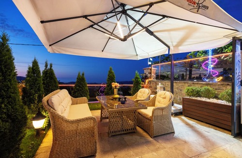 Trabzon House | Poison Garden Suite & SPA