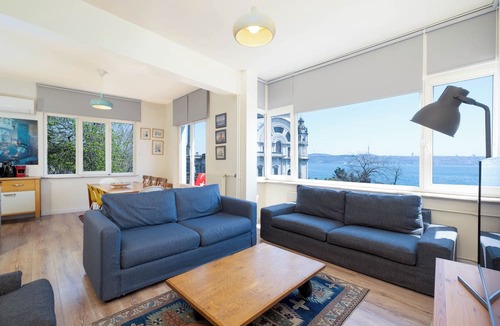 Kabatas Condo | Spacious 3BR Apartment · Bosphorus & Dolmabahçe View · Central Beyoğlu