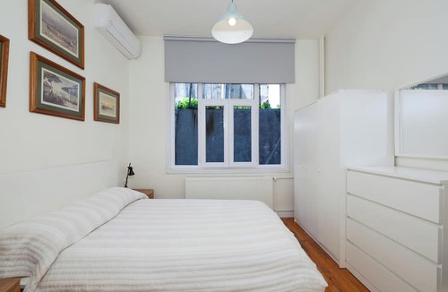 Kabatas Condo | Spacious 3BR Apartment · Bosphorus & Dolmabahçe View · Central Beyoğlu