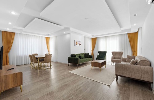 Lara Apartment | River Park Residence Lara