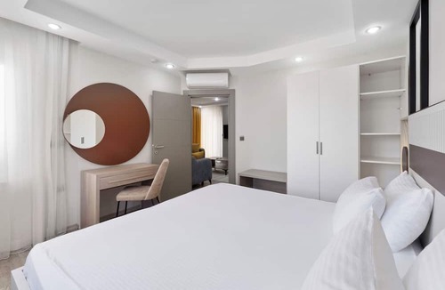 Lara Apartment | River Park Residence Lara