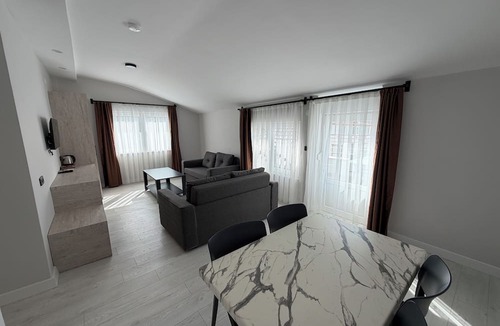 Konyaalti Apartment | ALTINAY HOTEL