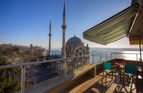 Kabatas Condo | Waterfront Penthouse Apt. with a Stunning View