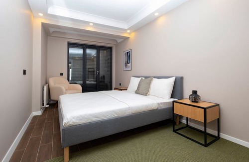 Cihangir Apartment | Bosphorus View with 2 Bedrooms-Elevator-Parking