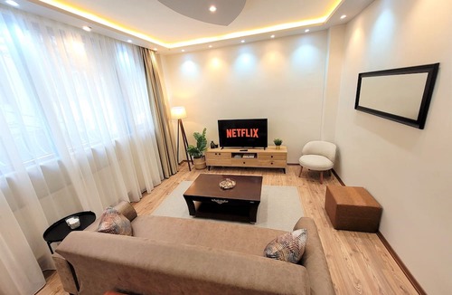 Cihangir Apartment | Stay in the heart of Istanbul’s creative soul—Cihangir. This spacious, stylish apartment is steps from Taksim Square, Istiklal Street, and Kabataş Tramway, perfect for groups seeking comfort, culture, and convenience.