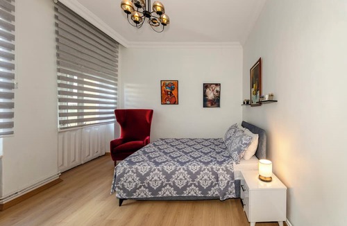 Taksim Apartment | The Heaven on Heritage Street 4-BD