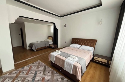Develi Apartment | nora palace hotel