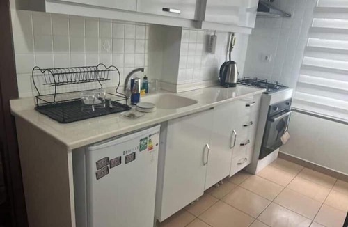 Pendik Apartment | Kozine Nest 1+1 Stylish Pool, Parking, Parking