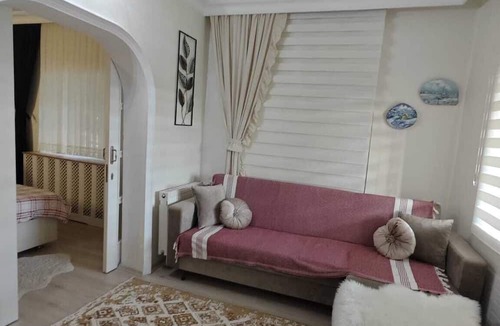 Inegeul Villa | Charming 1-bedroom villa with WiFi and AC in amazing Istanbul