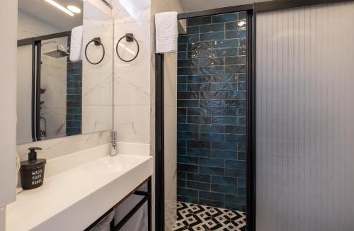 Gumussuyu Mahallesi Hotel | Meryem Ana Hotel