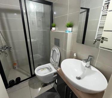 Yenisehir Apartment | mersin merkezde iki odali daire her yere kolay ulaşım #daire