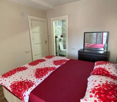 Yenisehir Apartment | mersin yenisehirde üç odali daire her yere kolay ulaşım #daire