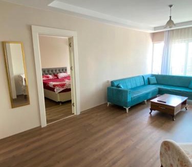 Yenisehir Apartment | mersin yenisehirde üç odali daire her yere kolay ulaşım #daire