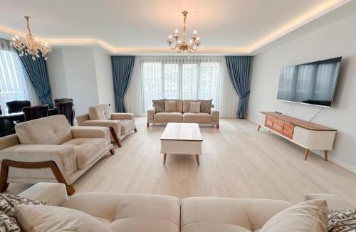Yomra Apartment | Elezoğlu Apart Luxury Apartments with Sea and City View