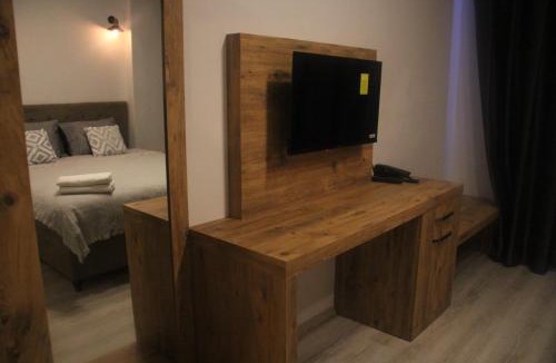 Cerkes Hotel | Tarihi Çerkeş Kemer Otel