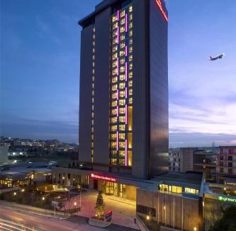 Bahcelievler Hotel | Hilton Garden Inn Istanbul Atatürk Airport