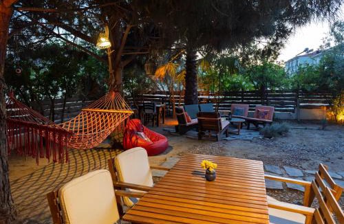 Bozcaada Bed & Breakfast | La Kalinda Bozcaada