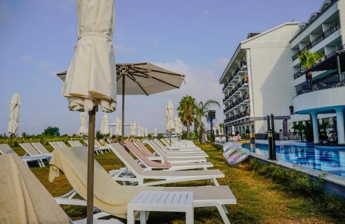 Side Hotel | Armella Hill Hotel