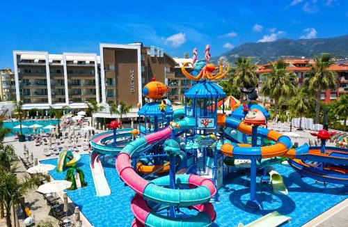 Alanya Hotel | Blue Wave Suite Hotel
