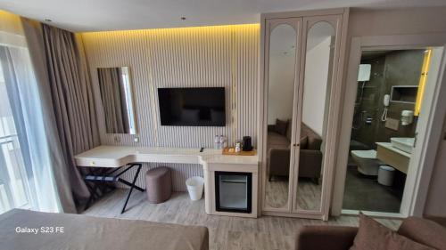 Eski Lara Hotel | Alpek Hotel Antalya - Lara