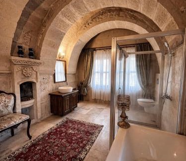 Ortahisar House | Masar Cave Konak