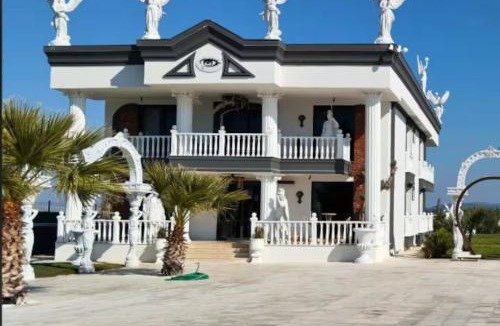 Menderes Hotel | Apera Garden