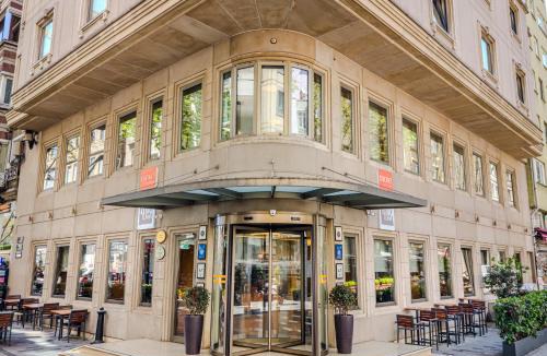 Talimhane Hotel | Midtown Hotel