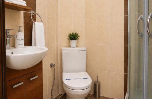 Adalar Hotel | Selanikli Hotel Heybeliada