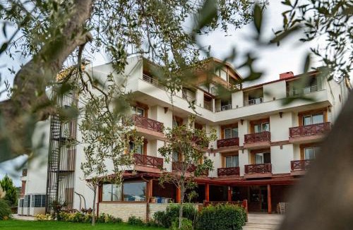 Ezine Hotel | Helen Troya Hotel Geyikli