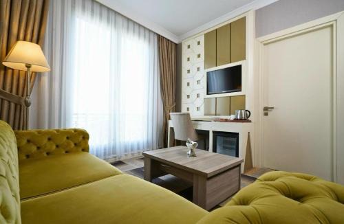 Kartal Hotel | The Grand Mira Business Hotel