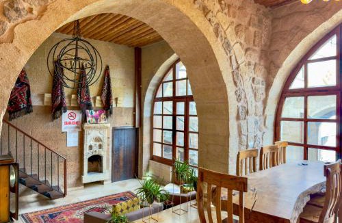 Uchisar Hotel | Gülperi Cave Otel