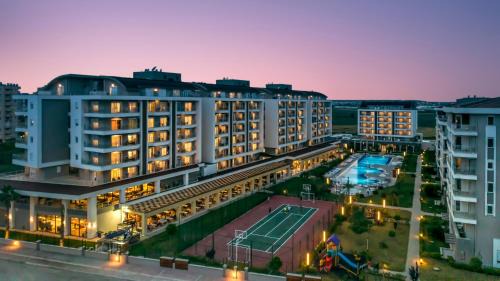 Kundu Hotel | Greenwood Suites Resort