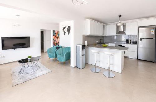 Gundogan Villa | Stunning 3-Bedroom Sea View Villa with Private Pool, Garden & BBQ in Yalıkavak, Bodrum