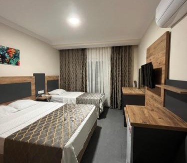 Atakent Hotel | Club Efes Otel