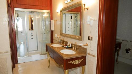 Cankaya Hotel | Meyra Palace