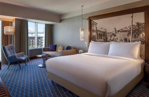Izmir City Centre Hotel | Renaissance Izmir Hotel