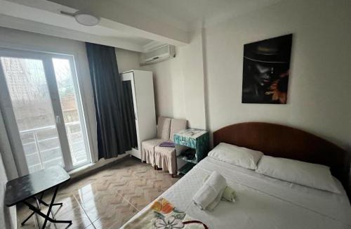 Arnavutkoy Apartment | Airport See Viem See Apartment