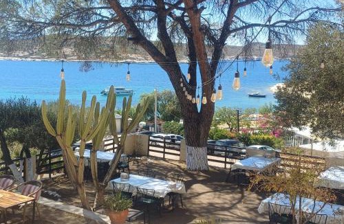 Foca House | Teras Motel 12 Adults Only