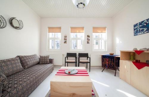 Balat Apartment | Newly-renovated apartment 2