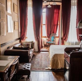 Pera Hotel | The Yard Hotel